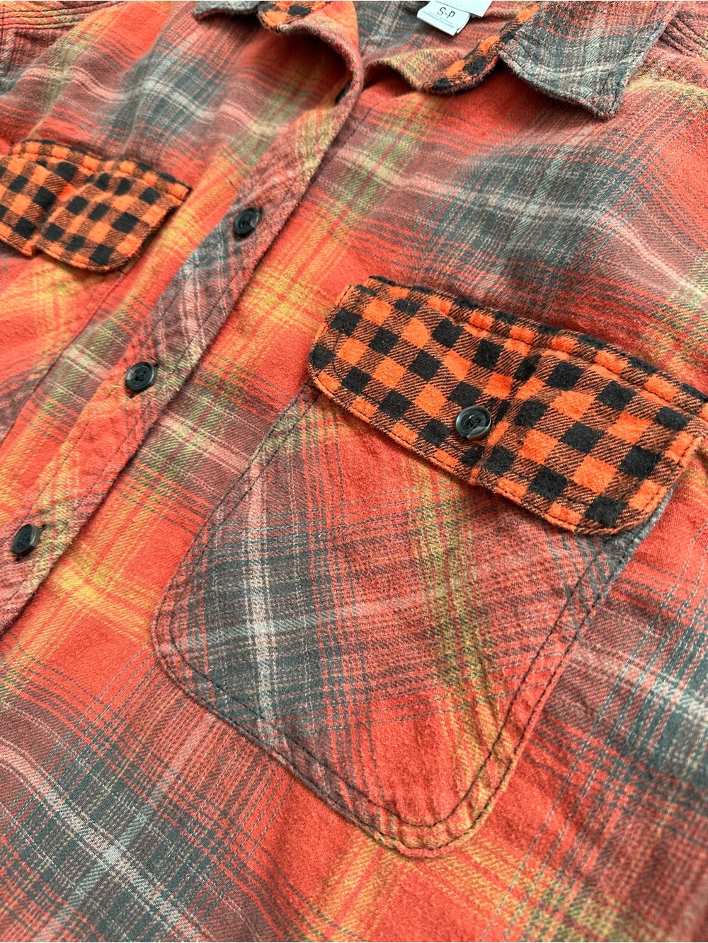 Urban Outfitters BDG Rayne Flannel Boxy Cropped Shirt Scottish Checked Red Small - Picture 9 of 15